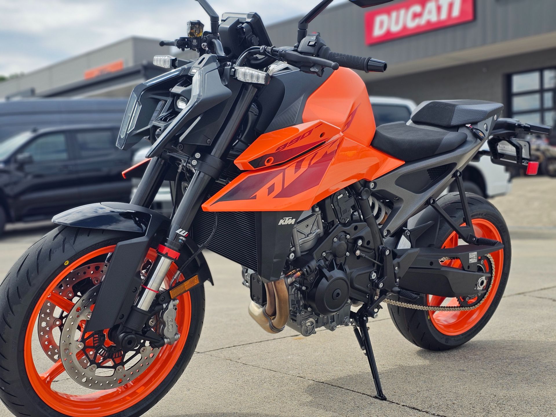 2024 KTM 990 Duke in Chattanooga, Tennessee - Photo 4