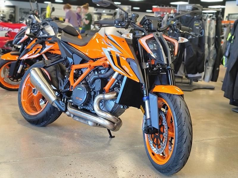 2023 KTM 1290 Super Duke R EVO in Chattanooga, Tennessee - Photo 6