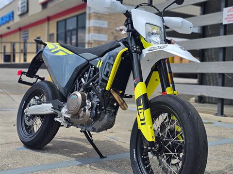 2024 Husqvarna 701 Supermoto in Chattanooga, Tennessee - Photo 2