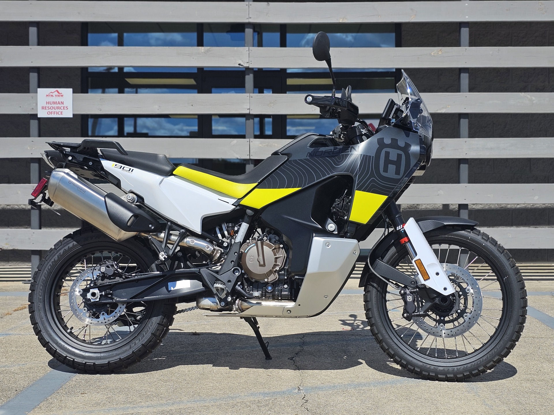 2023 Husqvarna Norden 901 in Chattanooga, Tennessee - Photo 1