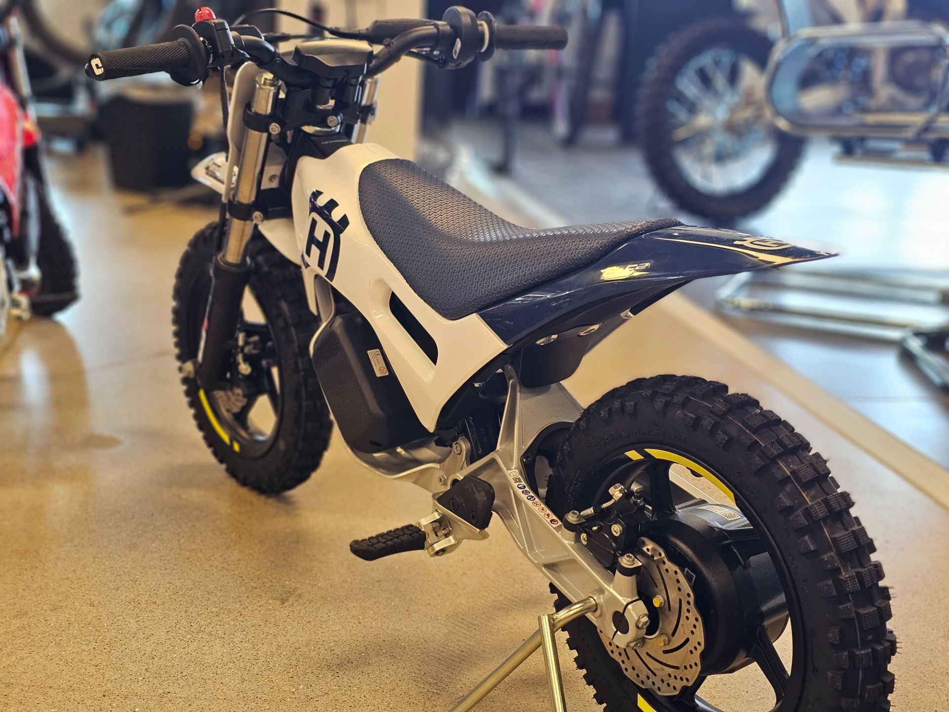 2024 Husqvarna EE 2 in Chattanooga, Tennessee - Photo 4