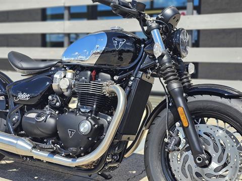 2023 Triumph Bonneville Bobber Chrome Edition in Chattanooga, Tennessee - Photo 2