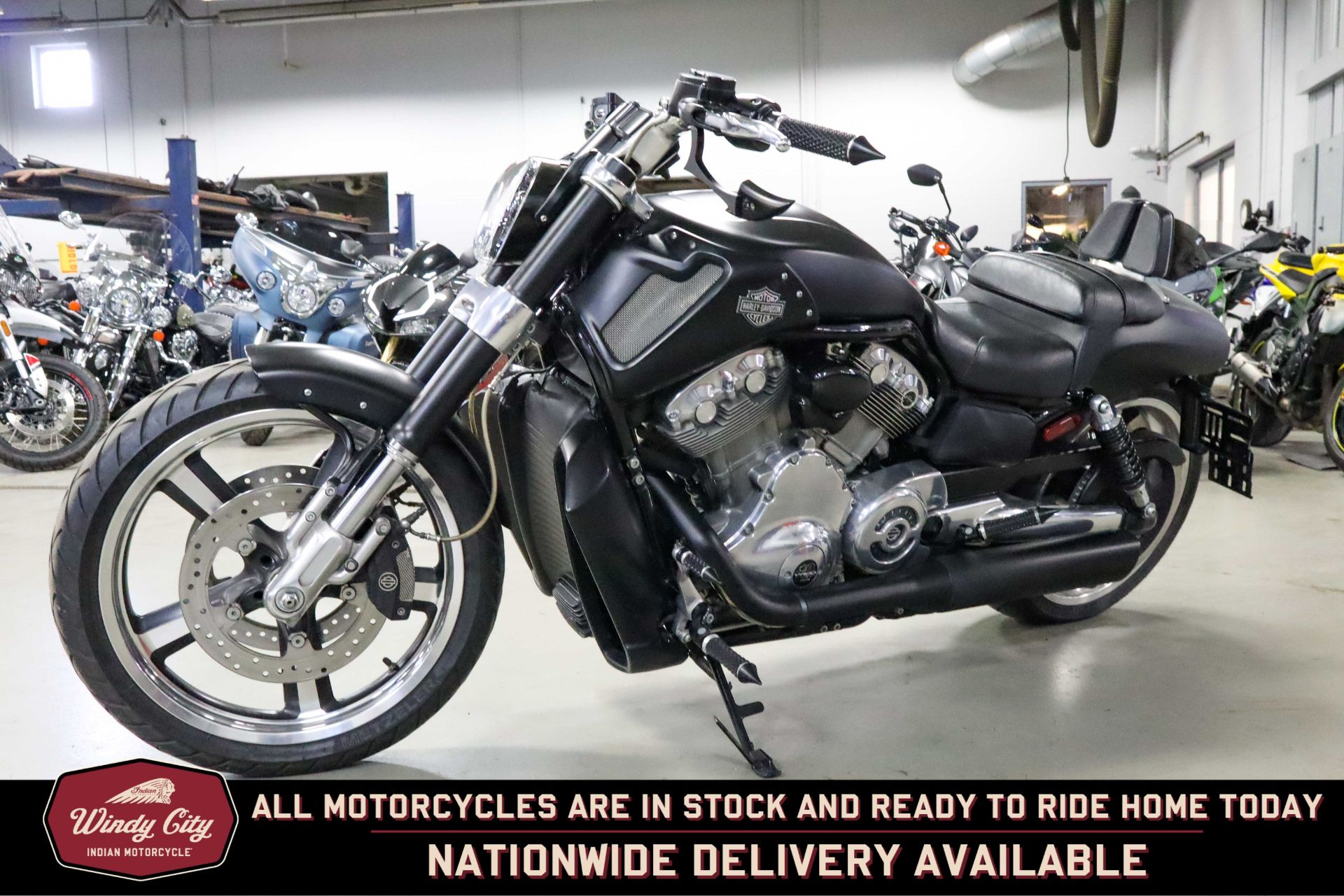2012 Harley-Davidson V-Rod Muscle® in Lake Villa, Illinois - Photo 10
