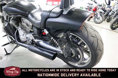 2012 Harley-Davidson V-Rod Muscle® in Lake Villa, Illinois - Photo 11