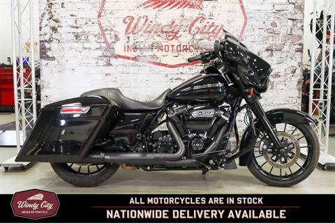 2018 Harley-Davidson Street Glide® Special in Lake Villa, Illinois - Photo 1