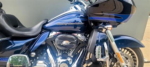 2012 Harley-Davidson Road Glide® Ultra in Lake Villa, Illinois - Photo 2