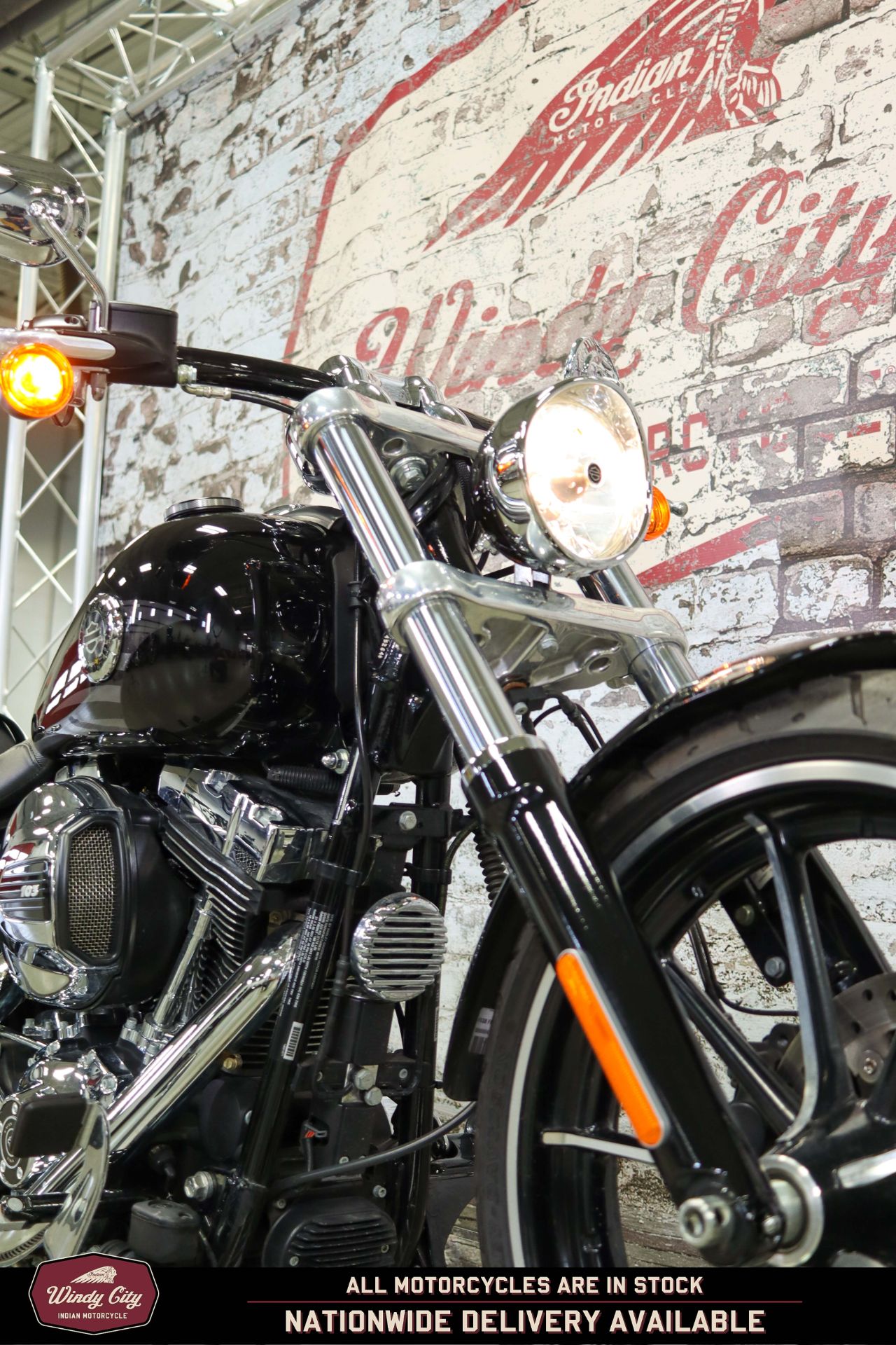 2016 Harley-Davidson Breakout® in Lake Villa, Illinois - Photo 9