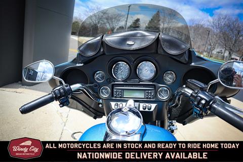 2011 Harley-Davidson Electra Glide® Ultra Limited in Lake Villa, Illinois - Photo 24