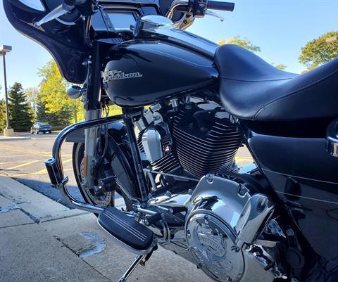 2015 Harley-Davidson Street Glide® Special in Lake Villa, Illinois - Photo 11