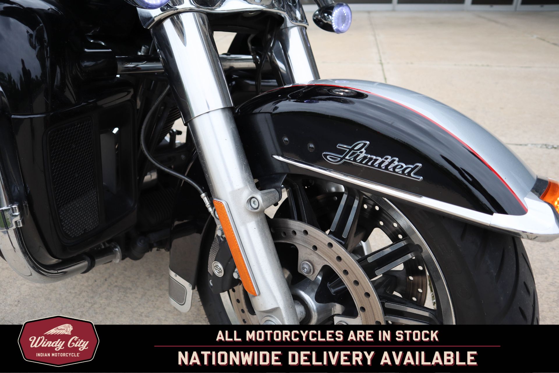 2015 Harley-Davidson Electra Glide® Ultra Classic® in Lake Villa, Illinois - Photo 13