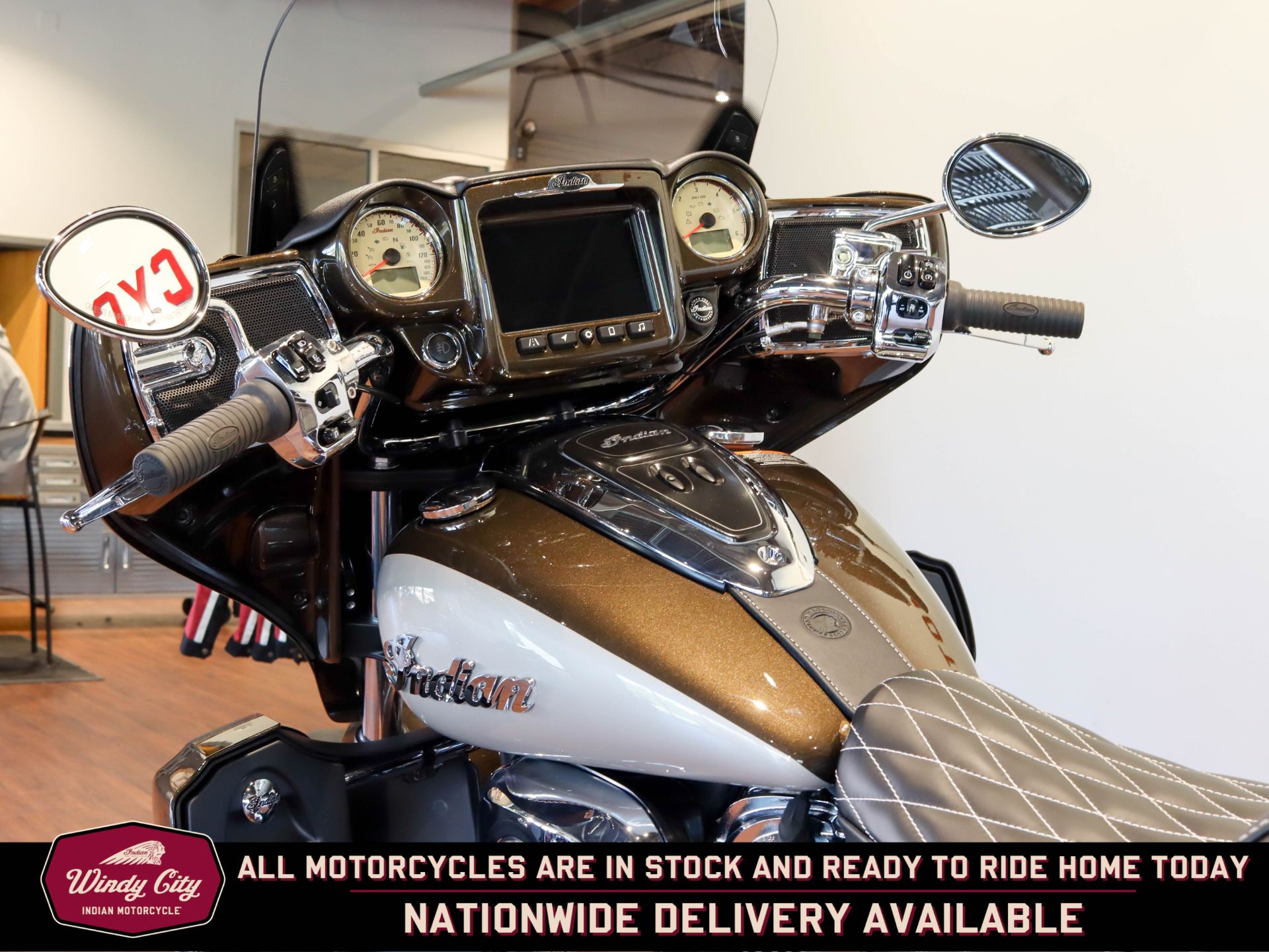 2023 Indian Motorcycle Roadmaster® in Lake Villa, Illinois - Photo 2