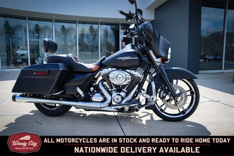 2013 Harley-Davidson Street Glide® in Lake Villa, Illinois - Photo 3
