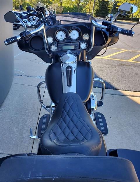 2013 Harley-Davidson Street Glide® in Lake Villa, Illinois - Photo 7
