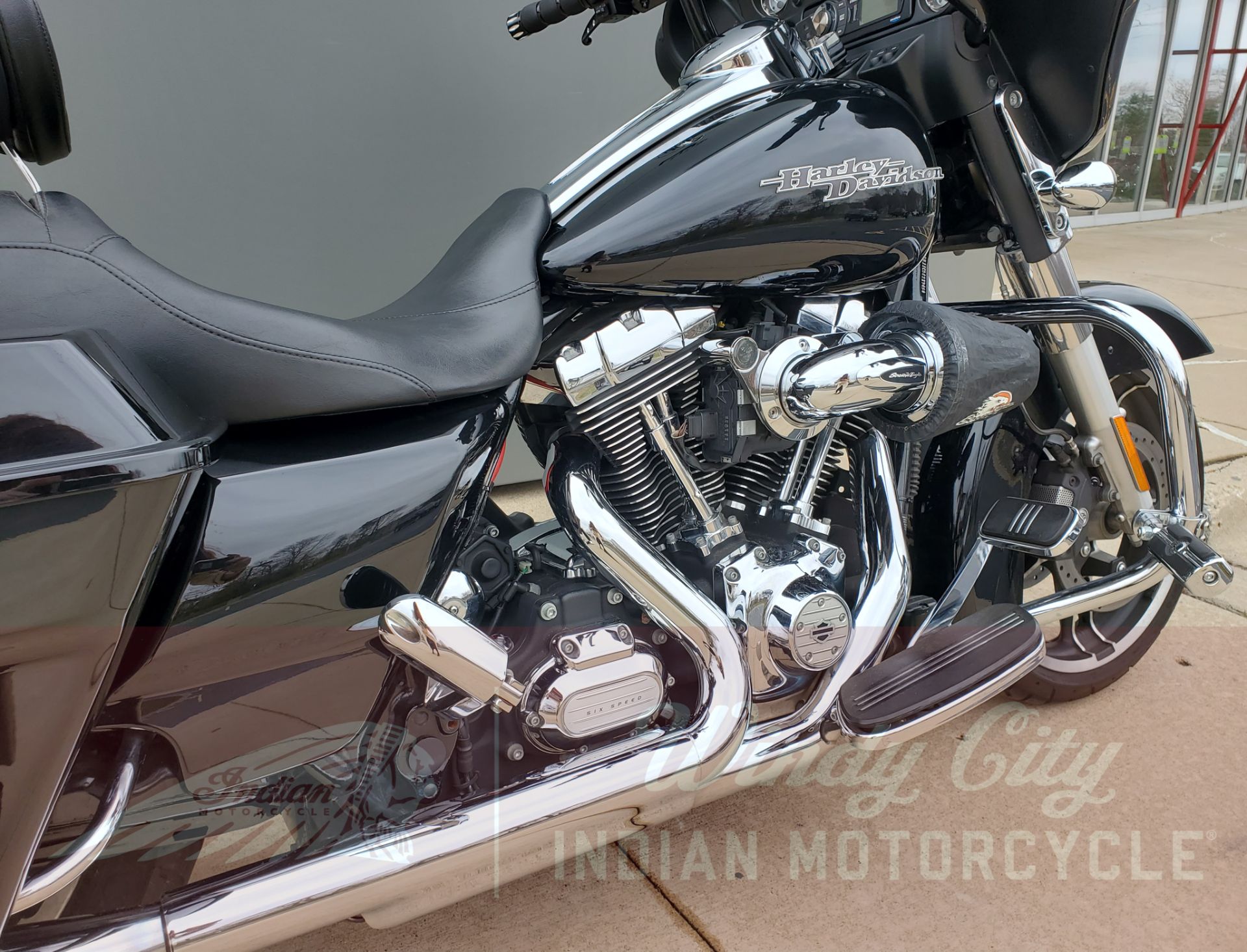 2012 Harley-Davidson Street Glide® in Lake Villa, Illinois - Photo 3