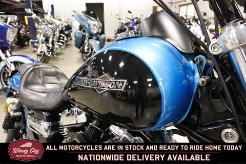 2011 Harley-Davidson Dyna® Super Glide® Custom in Lake Villa, Illinois - Photo 10