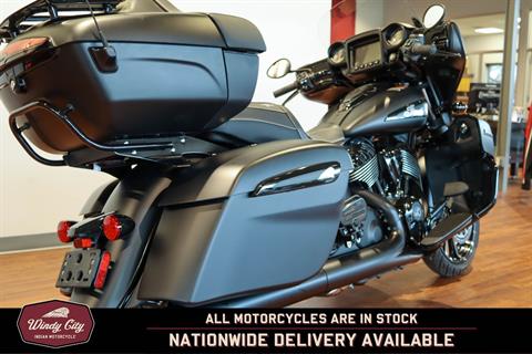 2023 Indian Motorcycle Roadmaster® Dark Horse® in Lake Villa, Illinois - Photo 6