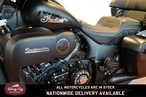 2023 Indian Motorcycle Roadmaster® Dark Horse® in Lake Villa, Illinois - Photo 17