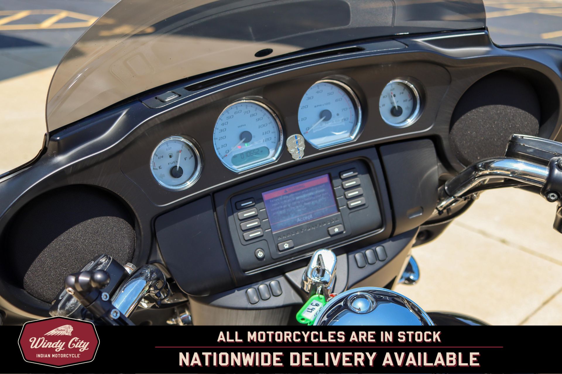 2015 Harley-Davidson Street Glide® in Lake Villa, Illinois - Photo 17