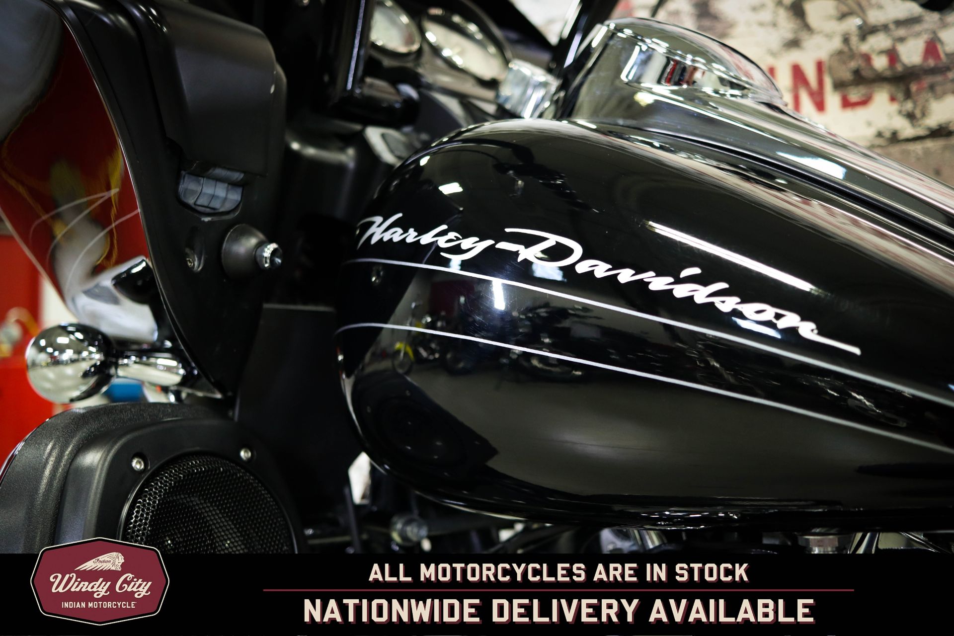 2011 Harley-Davidson Road Glide® Custom in Lake Villa, Illinois - Photo 10