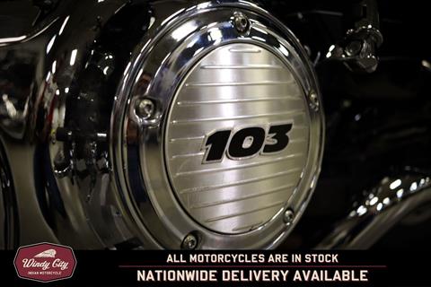 2011 Harley-Davidson Road Glide® Custom in Lake Villa, Illinois - Photo 12