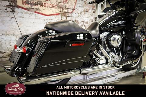2011 Harley-Davidson Road Glide® Custom in Lake Villa, Illinois - Photo 20
