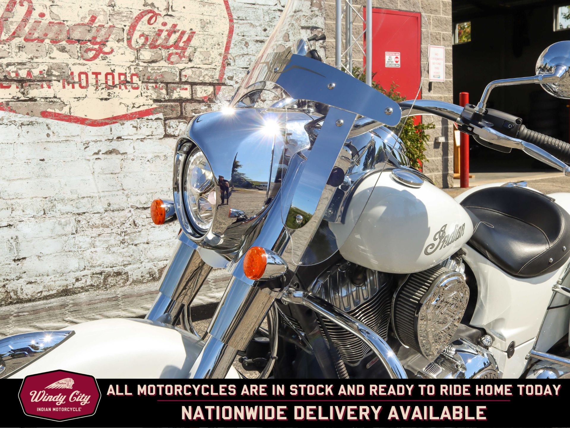 2016 Indian Motorcycle Chief® Classic in Lake Villa, Illinois - Photo 14