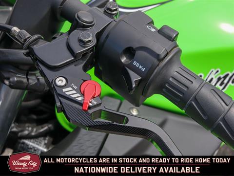 2014 Kawasaki Ninja® 300 SE in Lake Villa, Illinois - Photo 14