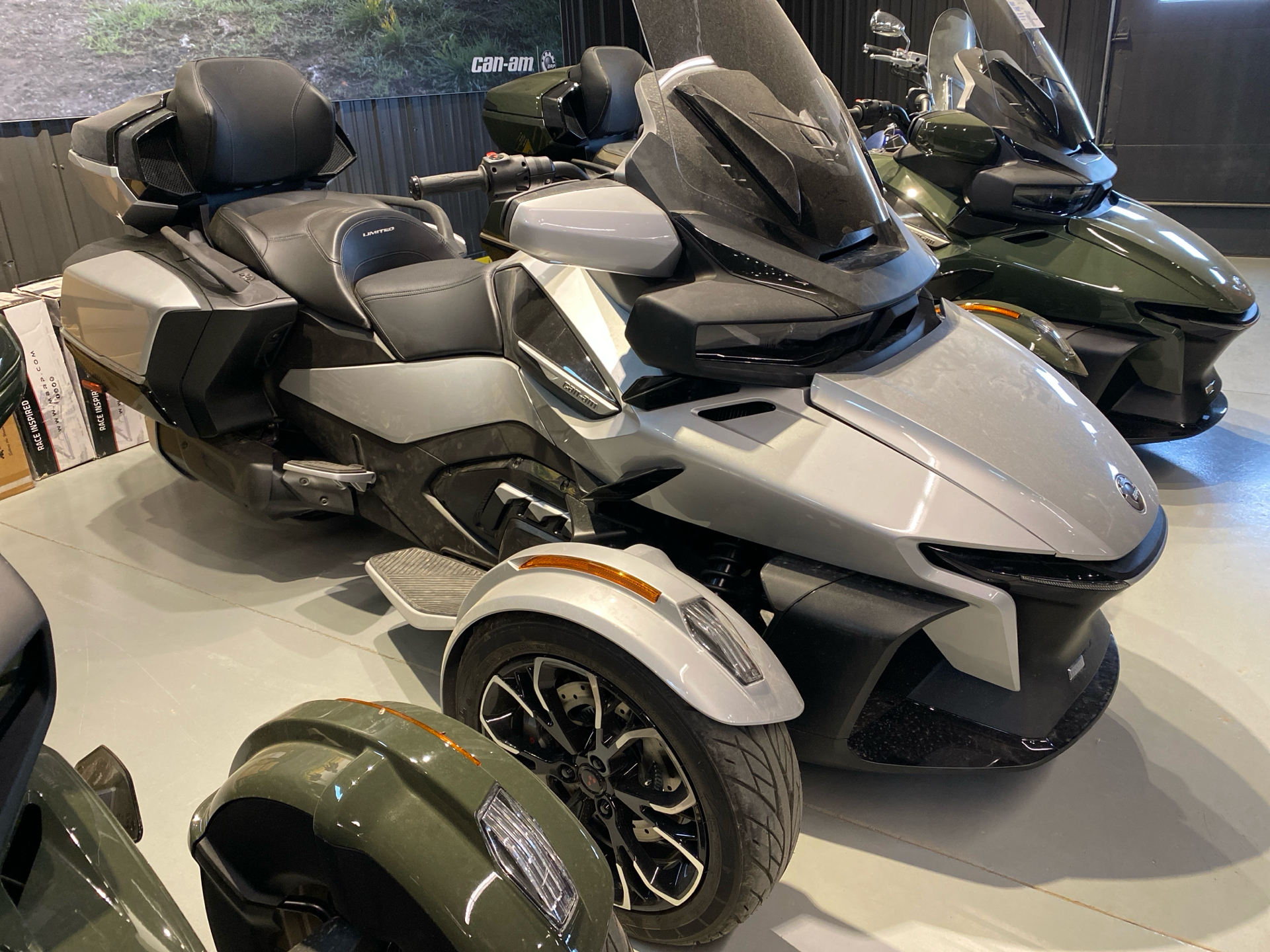 2023 Can-Am Spyder RT Limited in Dickinson, North Dakota