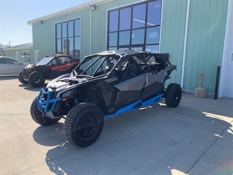 2018 Can-Am Maverick X3 Max X ds Turbo R in Dickinson, North Dakota - Photo 2