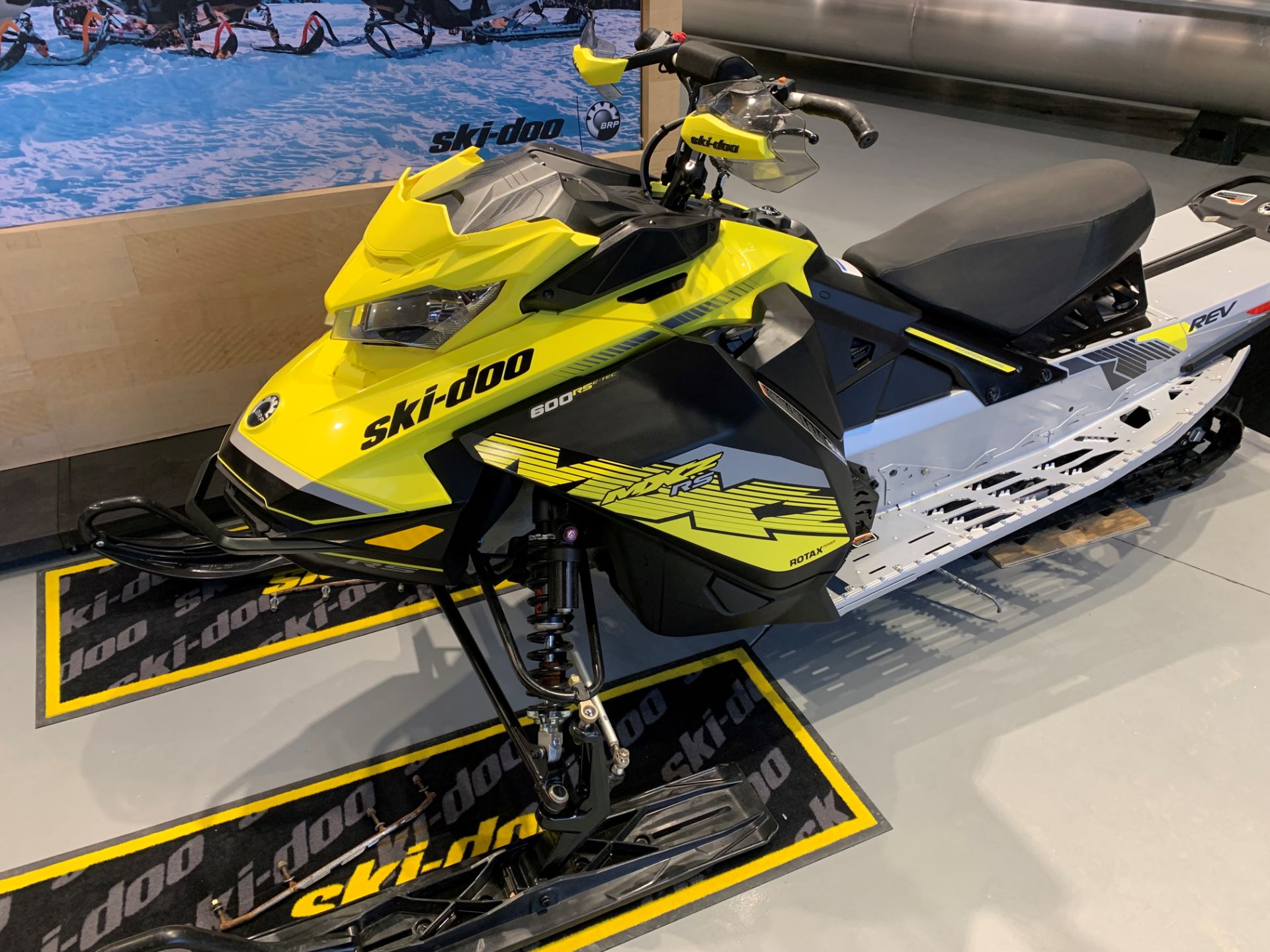 2018 Ski-Doo MXZ X-RS 600R E-TEC in Dickinson, North Dakota - Photo 3