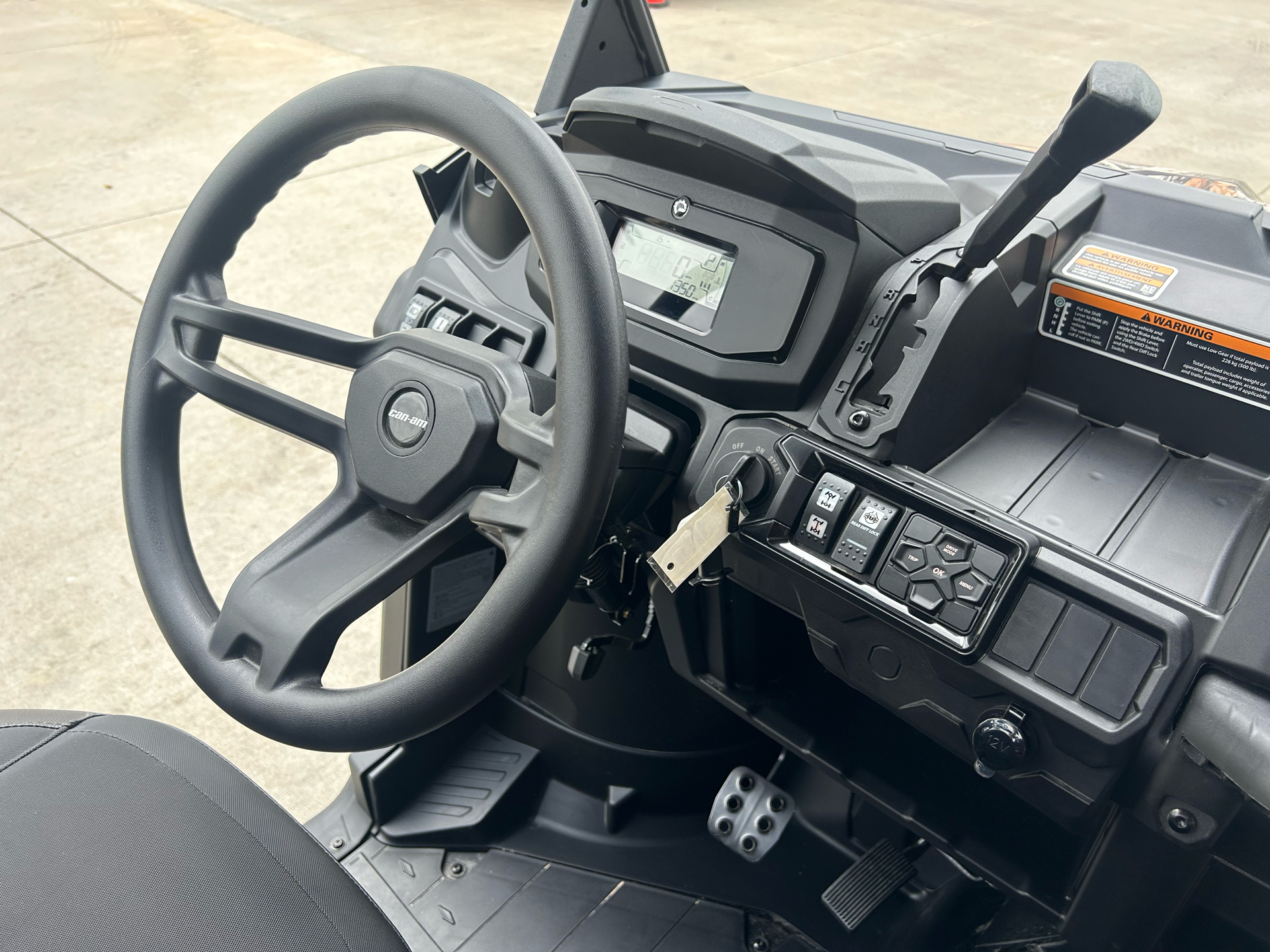 2024 Can-Am Defender XT HD7 in Columbia, Missouri - Photo 8