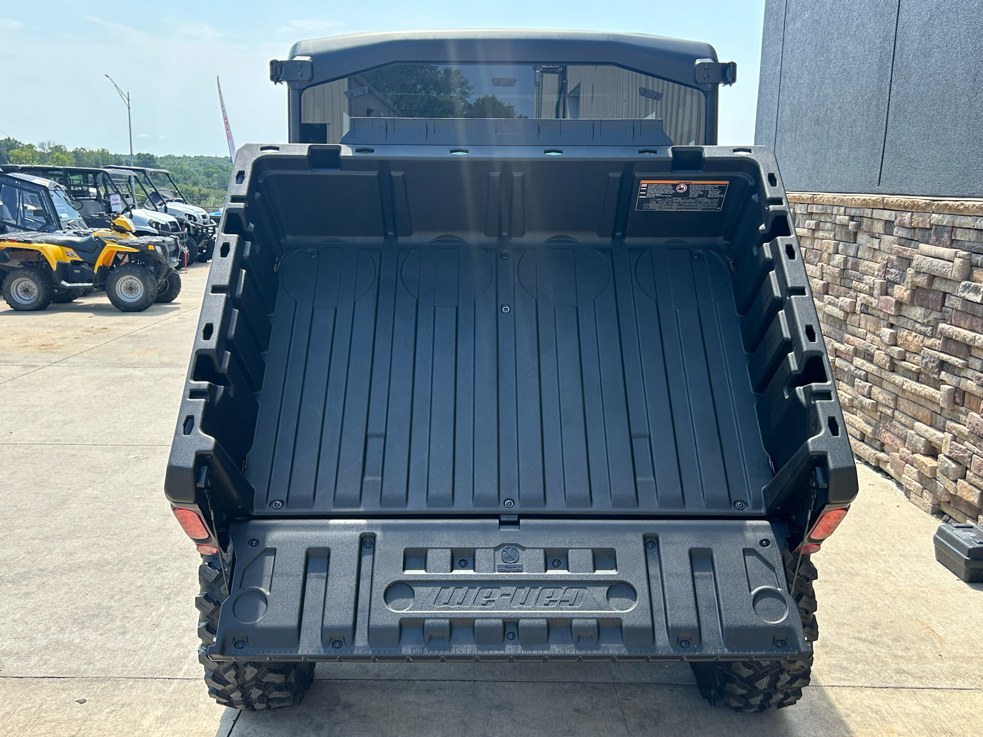 2025 Can-Am Defender MAX Limited in Columbia, Missouri - Photo 6