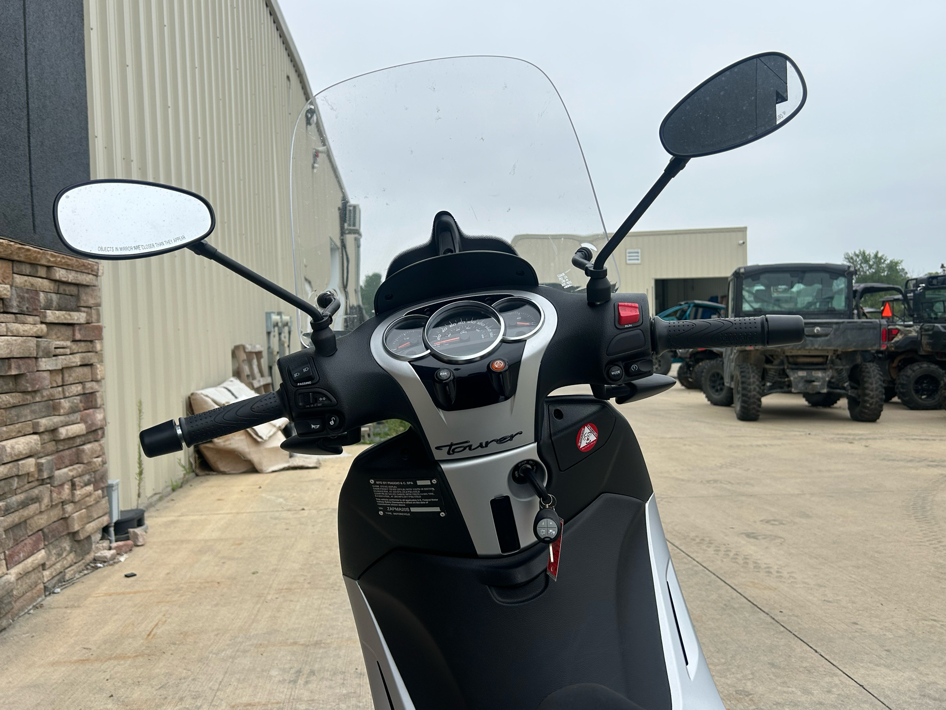 2021 Piaggio BV 350 Tourer in Columbia, Missouri - Photo 4