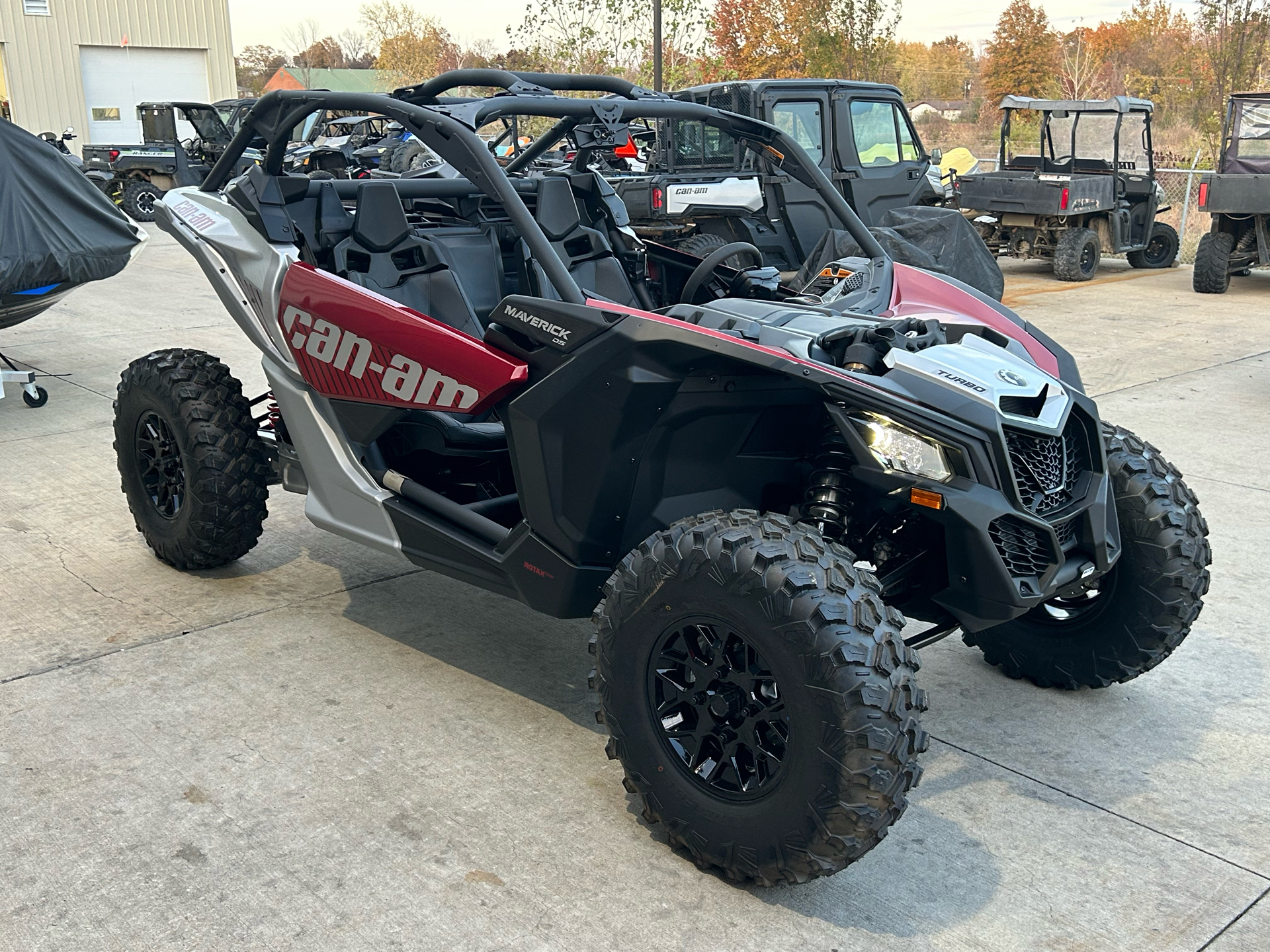 2025 Can-Am Maverick X3 DS Turbo in Columbia, Missouri - Photo 3