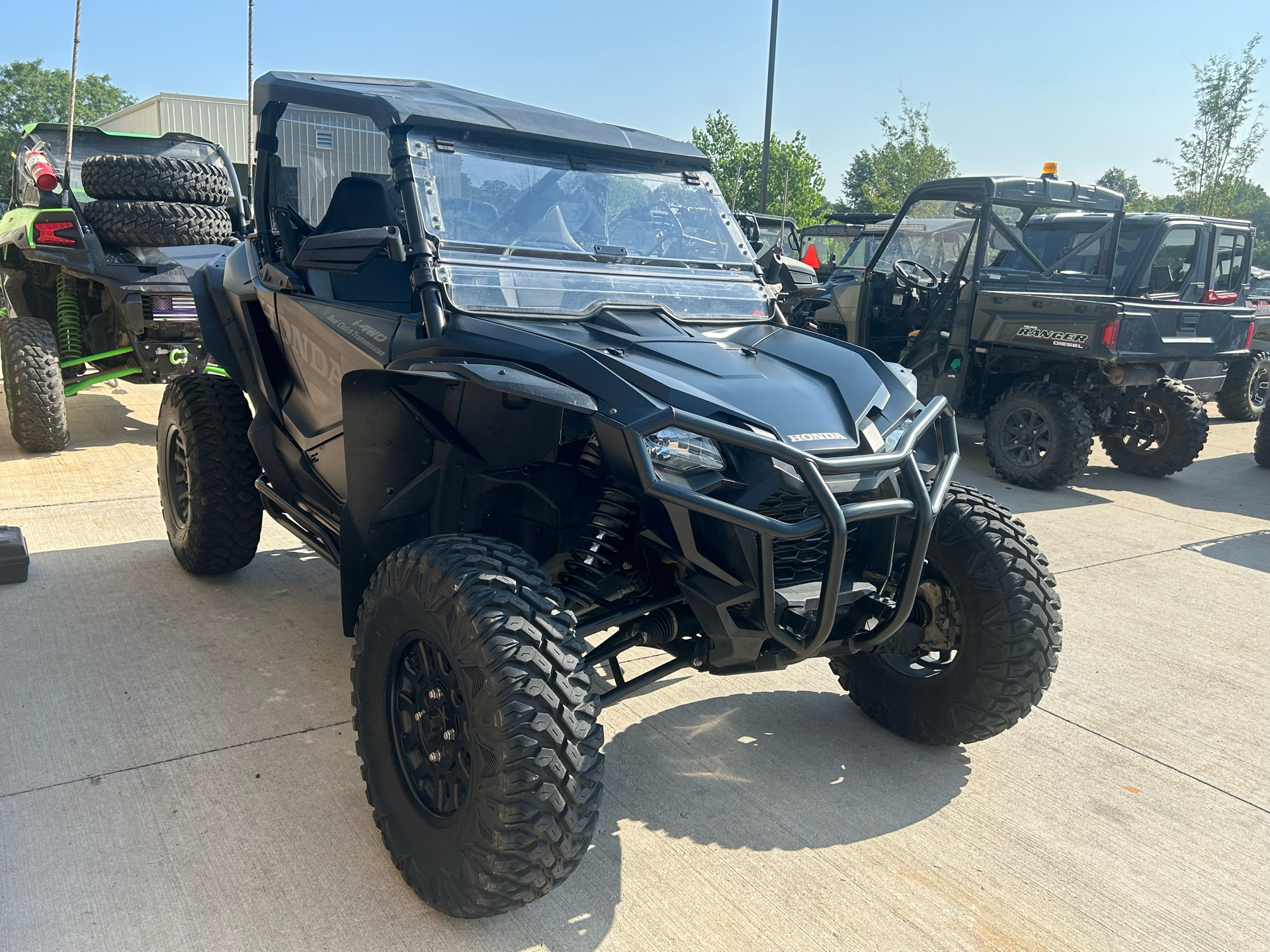 2023 Honda Talon 1000RS in Columbia, Missouri - Photo 3