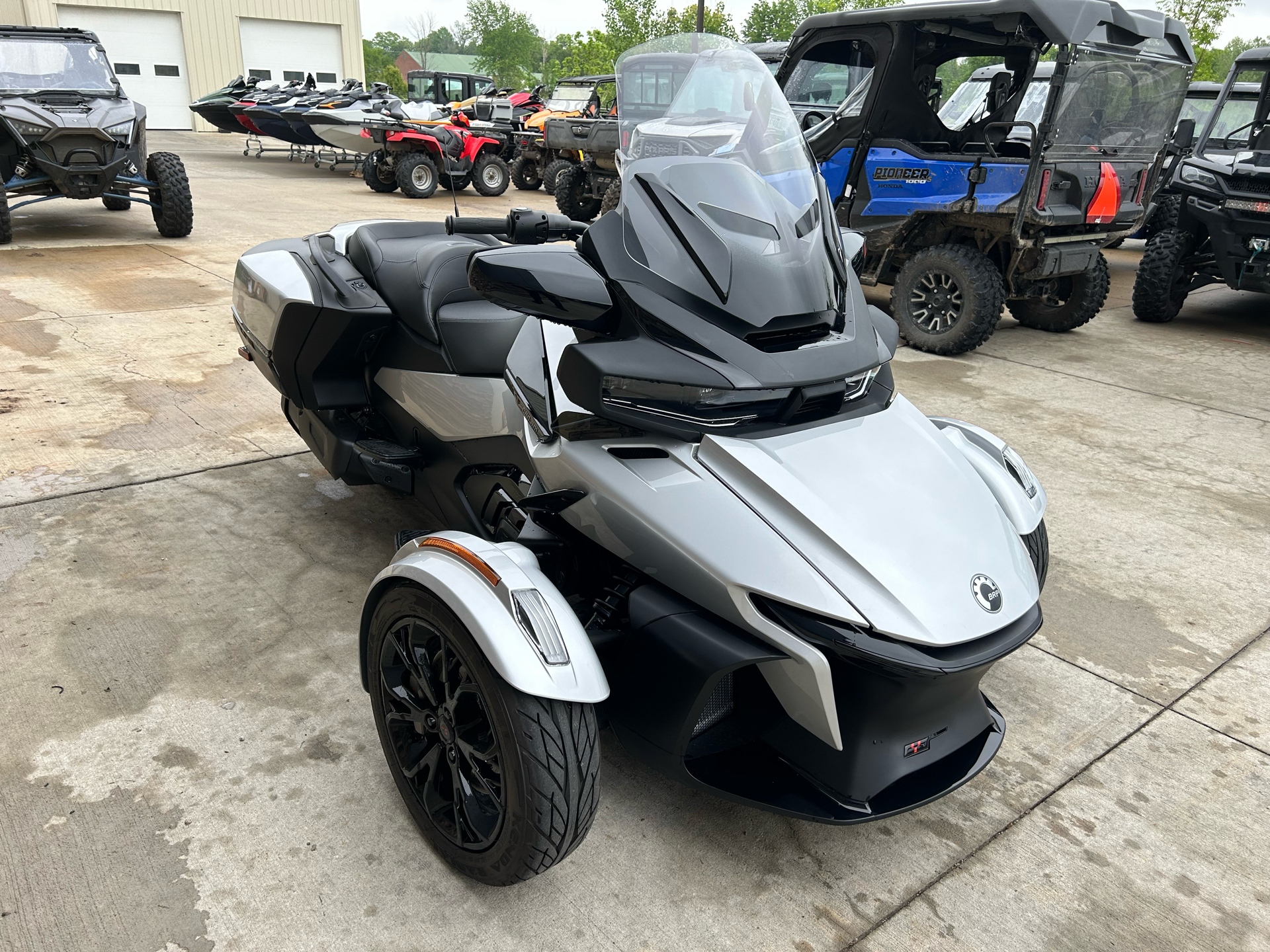 2023 Can-Am Spyder RT in Columbia, Missouri - Photo 3