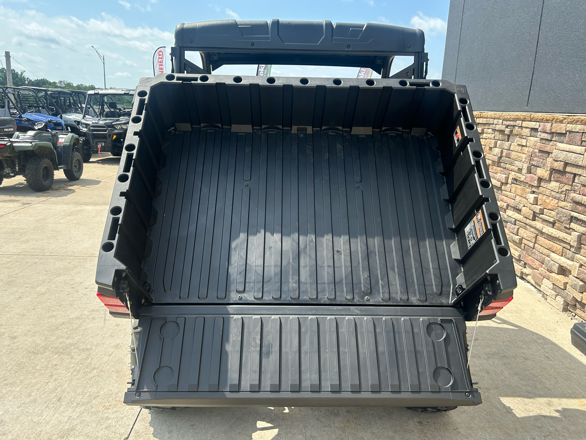 2025 Polaris Ranger 1000 Premium in Columbia, Missouri - Photo 6