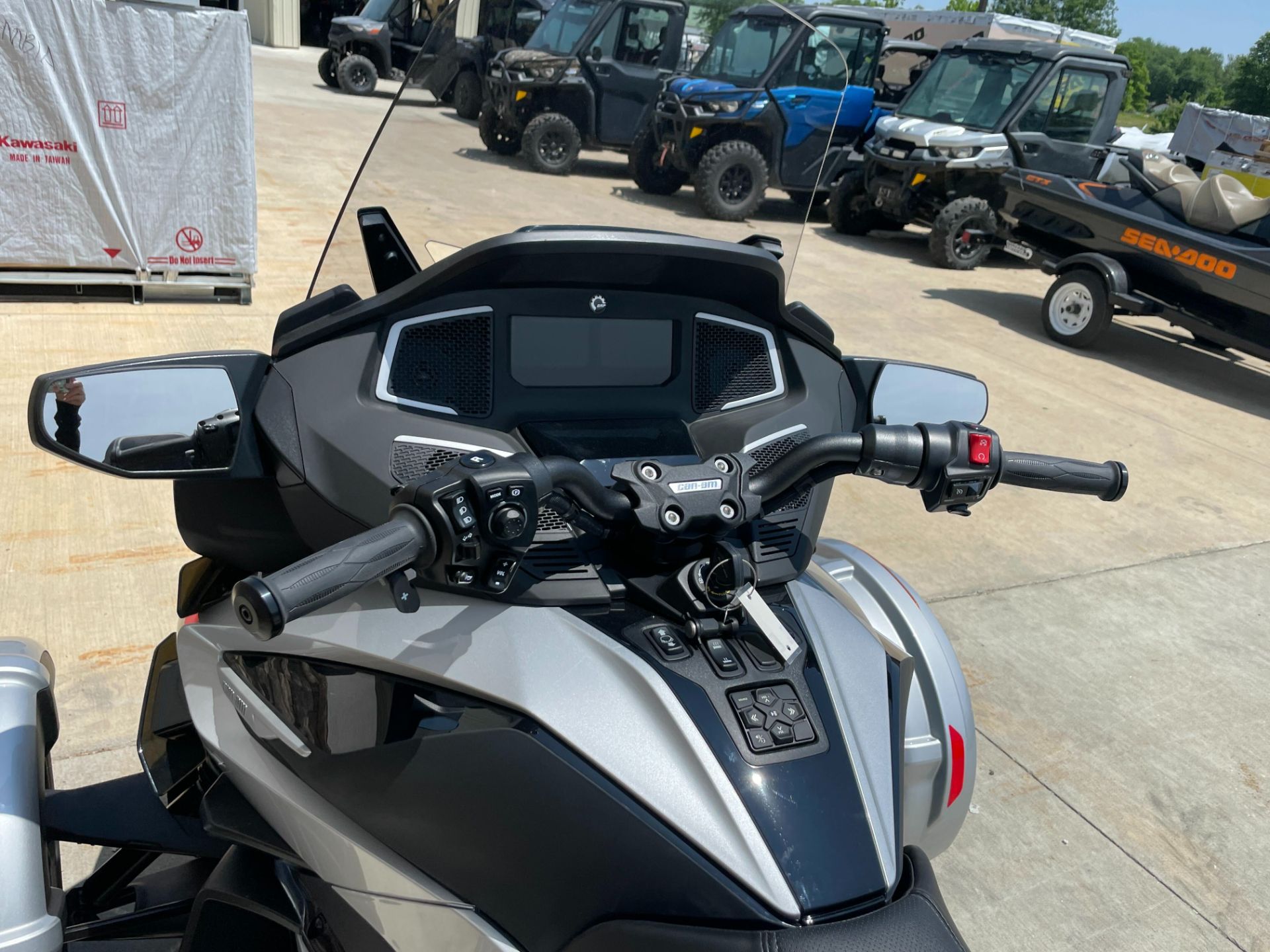 2023 Can-Am Spyder RT Limited in Columbia, Missouri - Photo 8