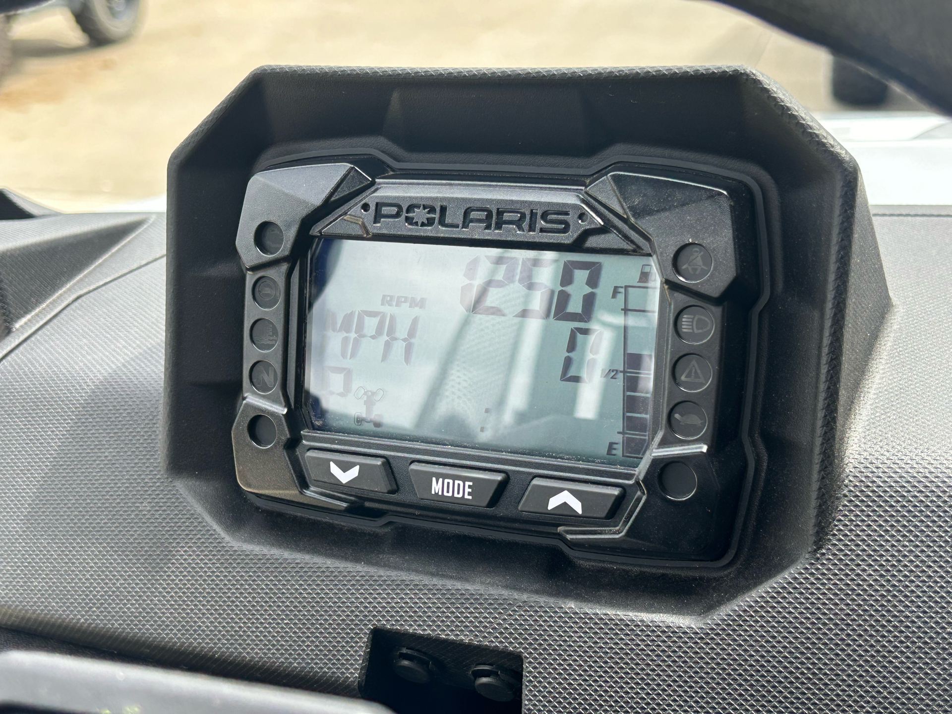 2025 Polaris Ranger 1000 Premium in Columbia, Missouri - Photo 10