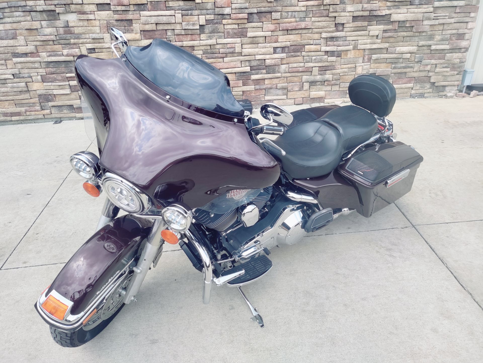 2005 Harley-Davidson FLHTCUI Ultra Classic® Electra Glide® in Columbia, Missouri - Photo 3