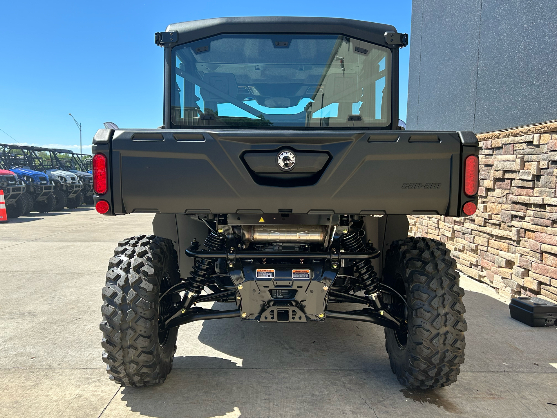 2024 Can-Am Defender MAX Limited in Columbia, Missouri - Photo 5