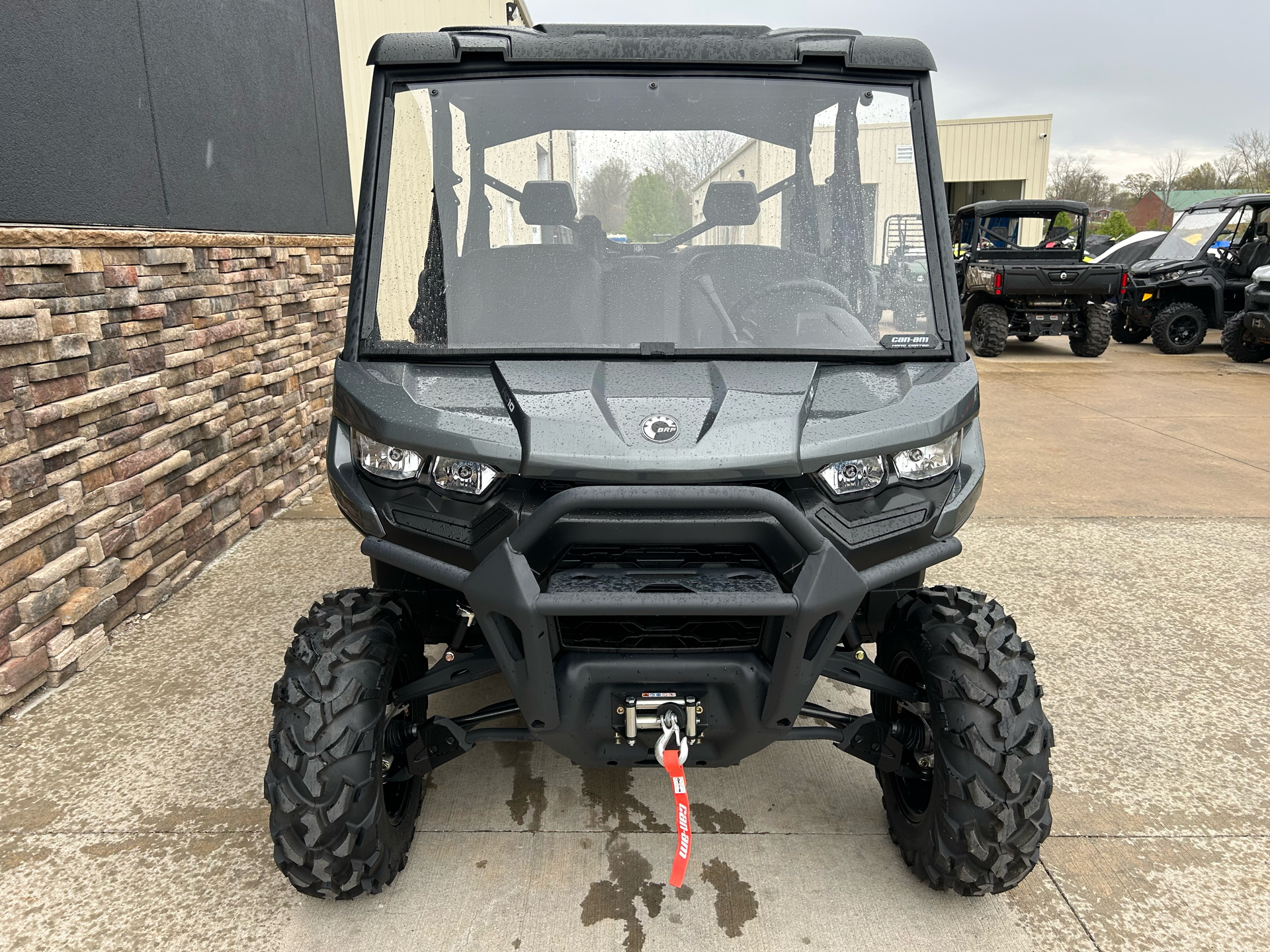 2024 Can-Am Defender MAX XT HD10 in Columbia, Missouri - Photo 2