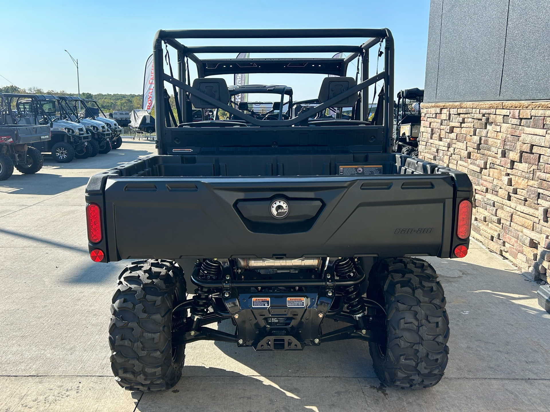 2025 Can-Am Defender MAX DPS HD9 in Columbia, Missouri - Photo 4