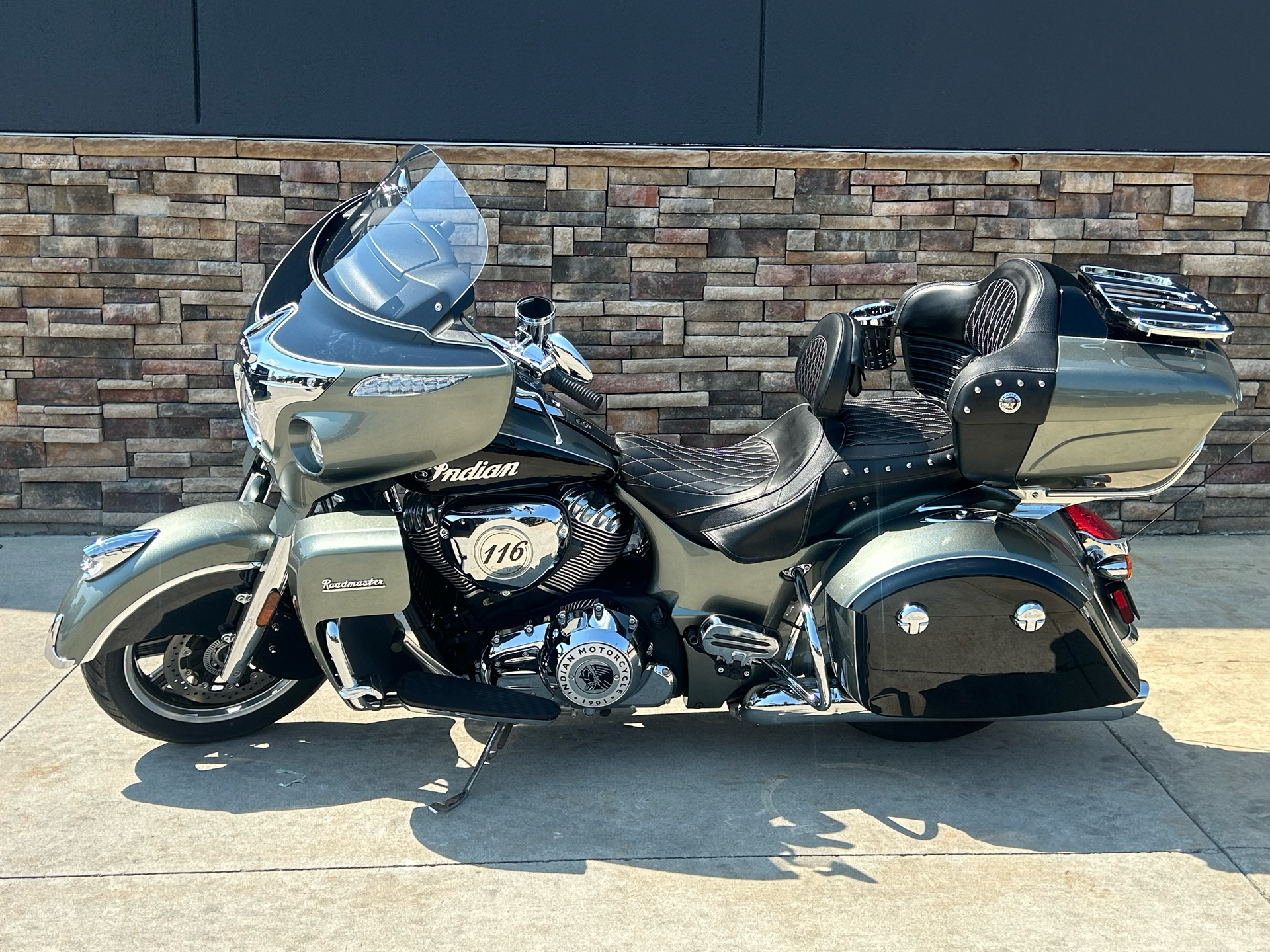 2021 Indian Motorcycle Roadmaster® in Columbia, Missouri - Photo 1