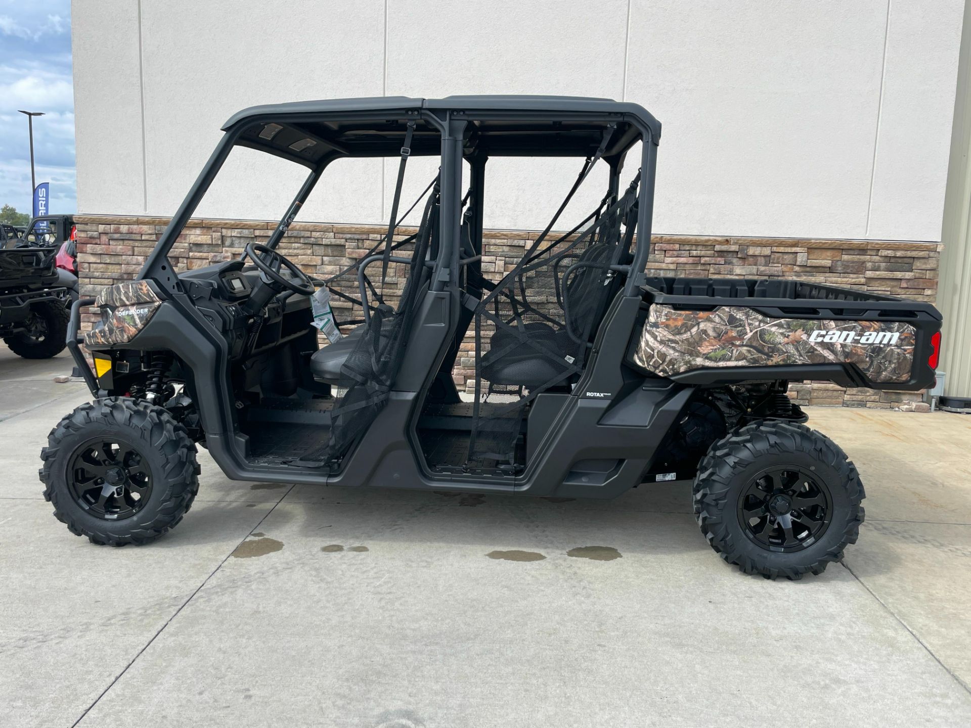 2024 Can-Am Defender MAX XT HD10 in Columbia, Missouri - Photo 1