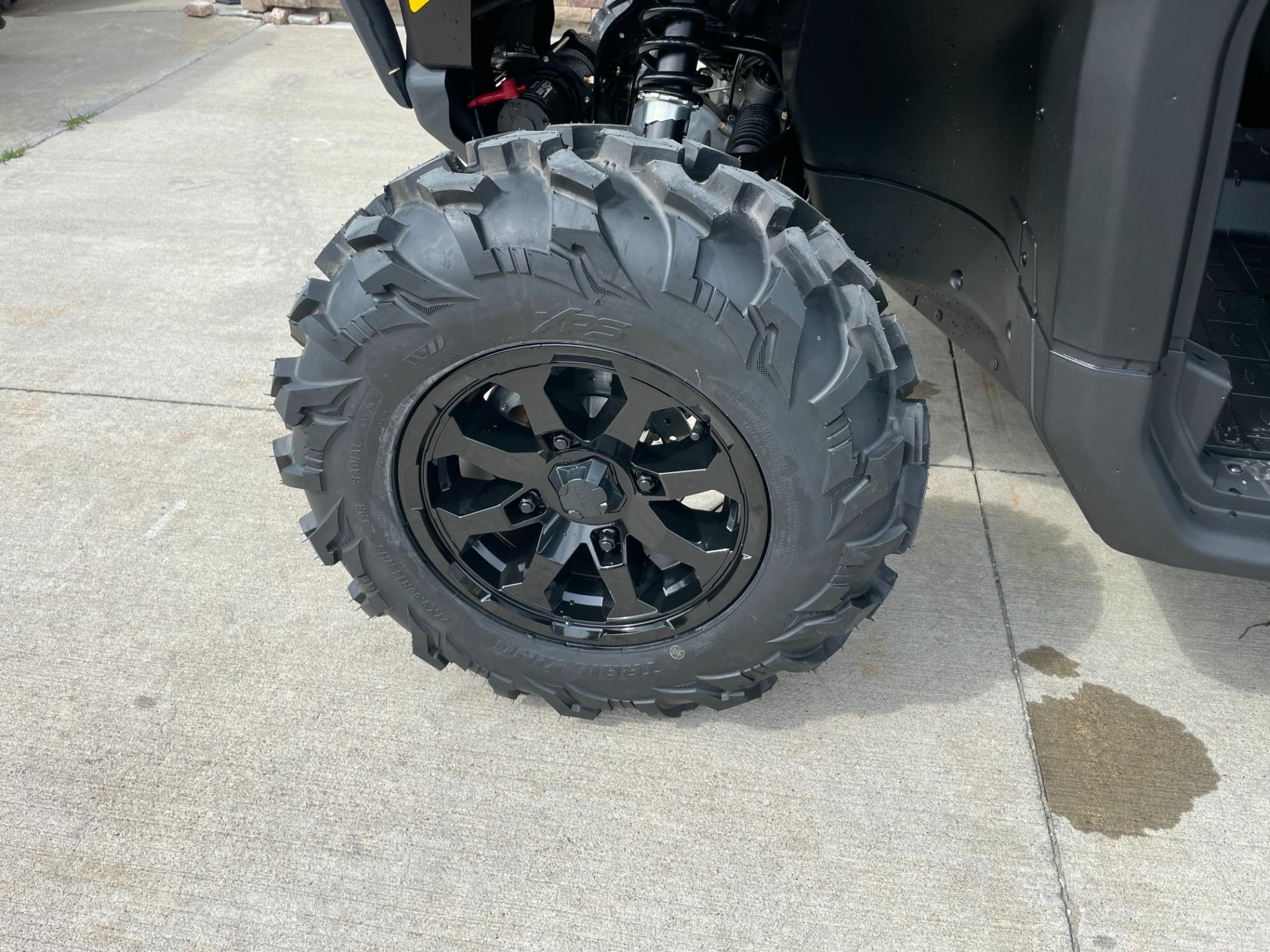 2024 Can-Am Defender MAX XT HD10 in Columbia, Missouri - Photo 10