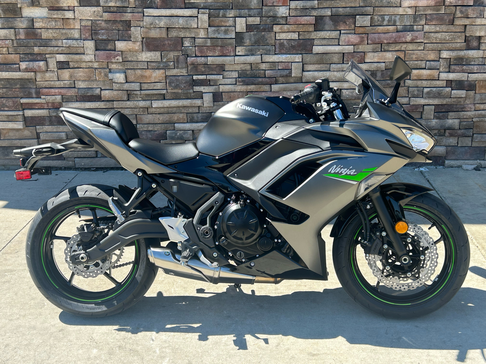 2024 Kawasaki Ninja 650 in Columbia, Missouri - Photo 1