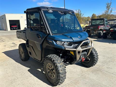 2025 Can-Am Defender Limited in Columbia, Missouri - Photo 4