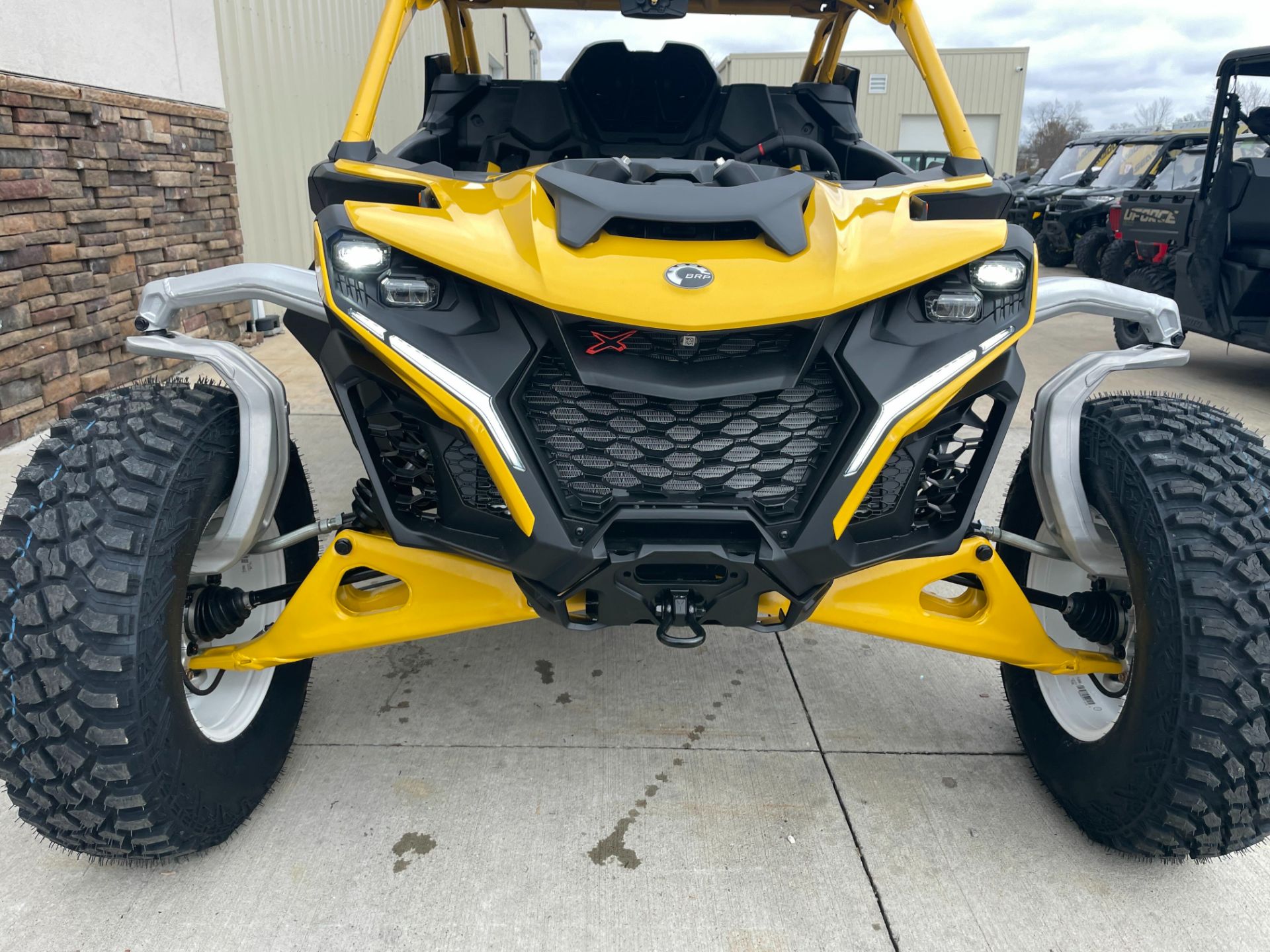 2024 Can-Am Maverick R X RS with Smart-Shox 999T DCT in Columbia, Missouri - Photo 4