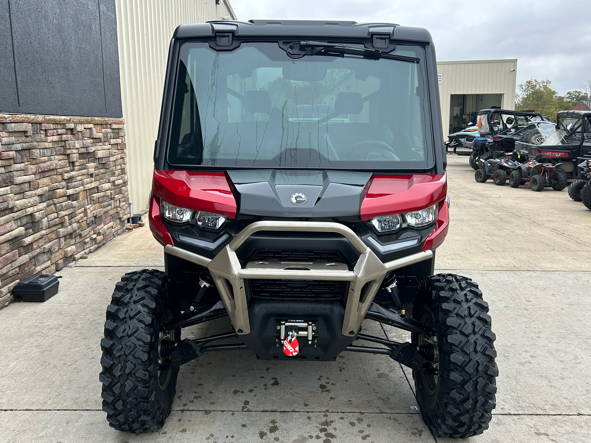 2025 Can-Am Defender MAX Limited in Columbia, Missouri - Photo 2